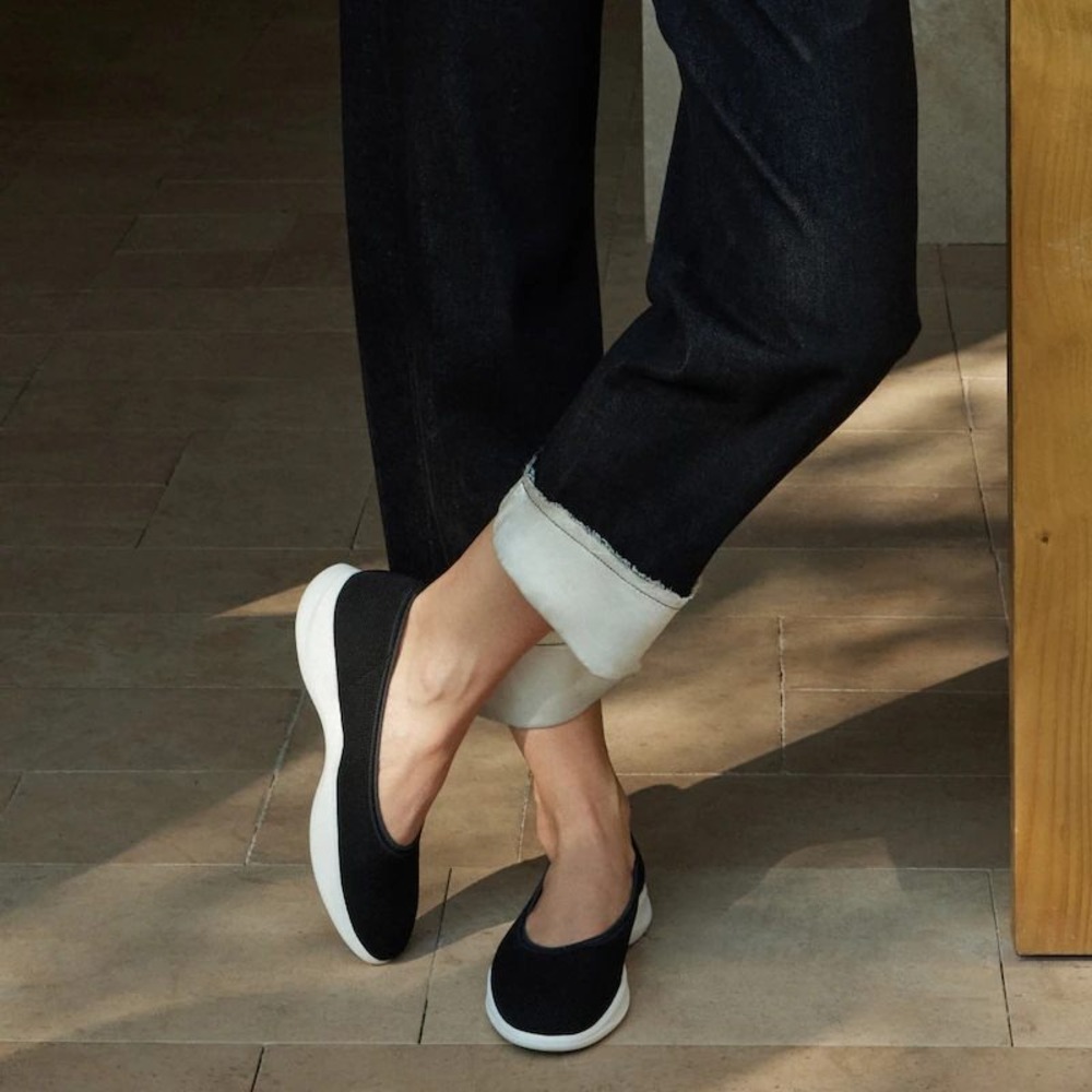 VIVAIA Izabel Black Walker Pro Round Toe Knit Flats EU 38.5 US 7.5 NEW